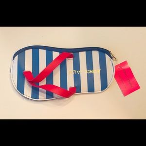Betsey Johnson Sunglass Case